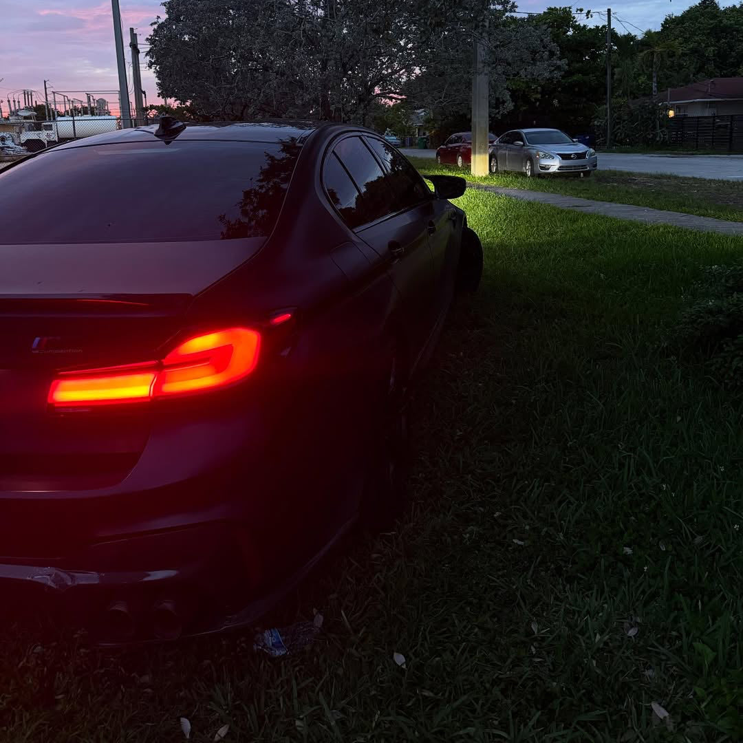 2023 BMW M5